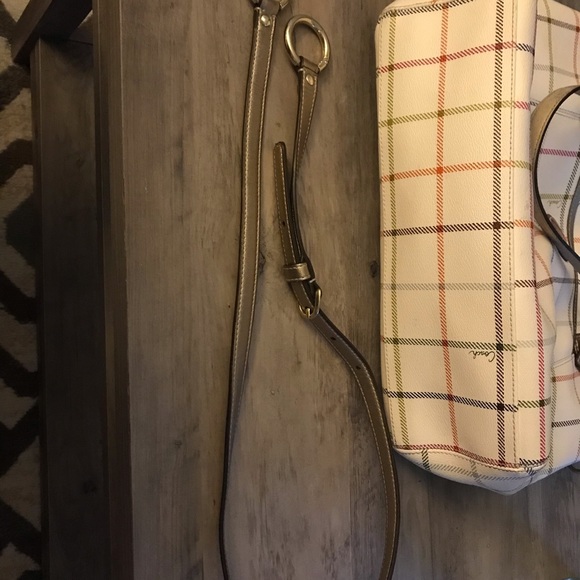 Multicolored Authentic Coach bag with strap and zipper - Picture 10 of 13